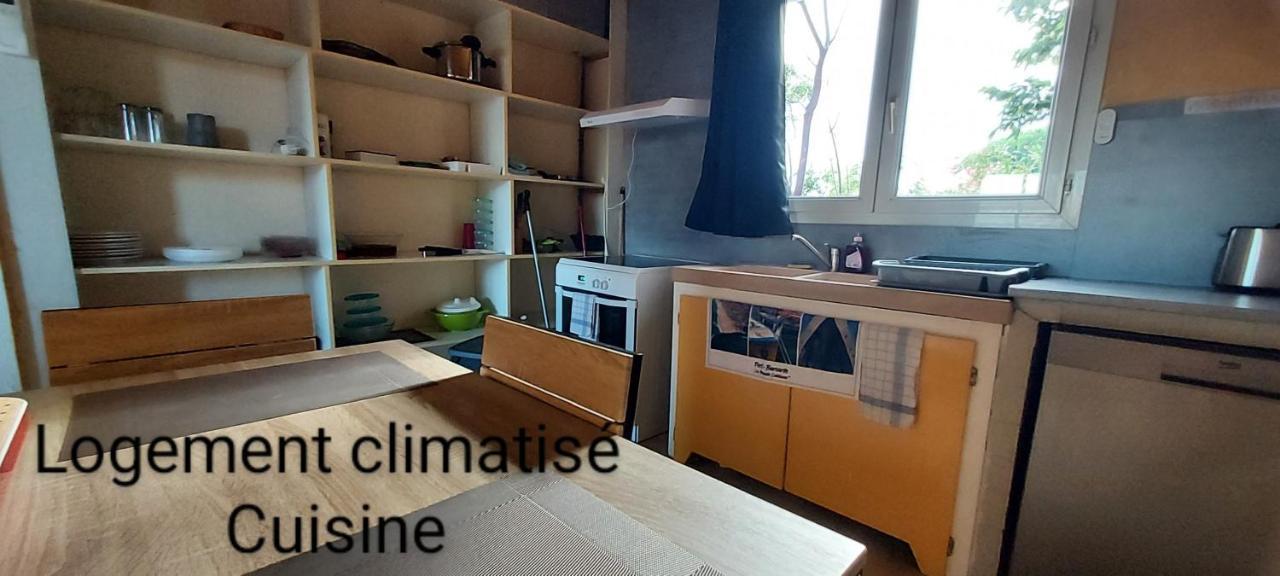 Le Barcares Logement Climatise Pour 6 Personnes, Draps Et Serviettes Non Fournis Air-Conditioned Accommodation For 6 People, Sheets And Towels Not Provided Alojamiento Con Aire Acondicionado Para 6 Personas, Sabanas Y Toallas No Incluidas Exterior photo